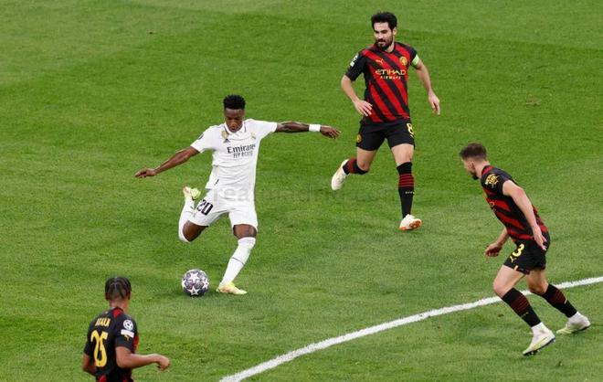 的头球优势 的头球优势