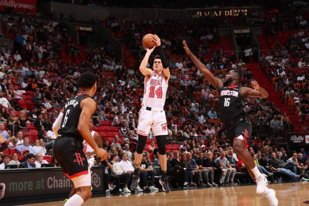 上大胆突破 上大胆突破